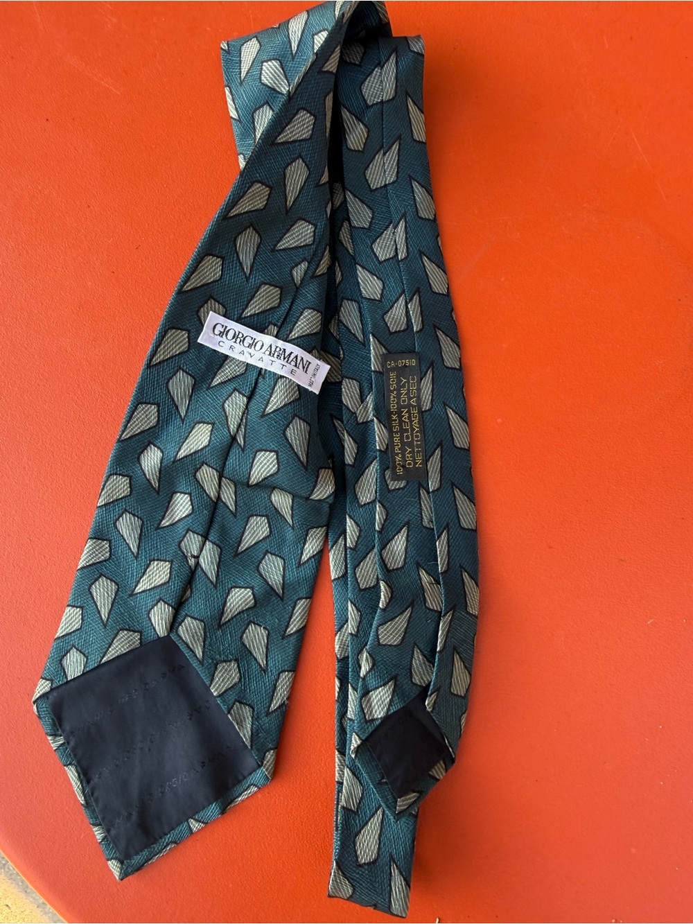 Giorgio Armani Teal Green and Light Gray Patterned Silk Tie
